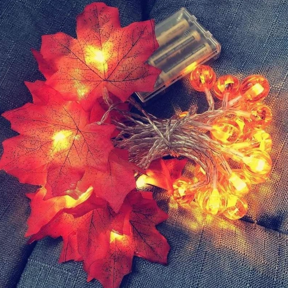 Maple Leaf String Light Batter Operated - Picture 5 of 6